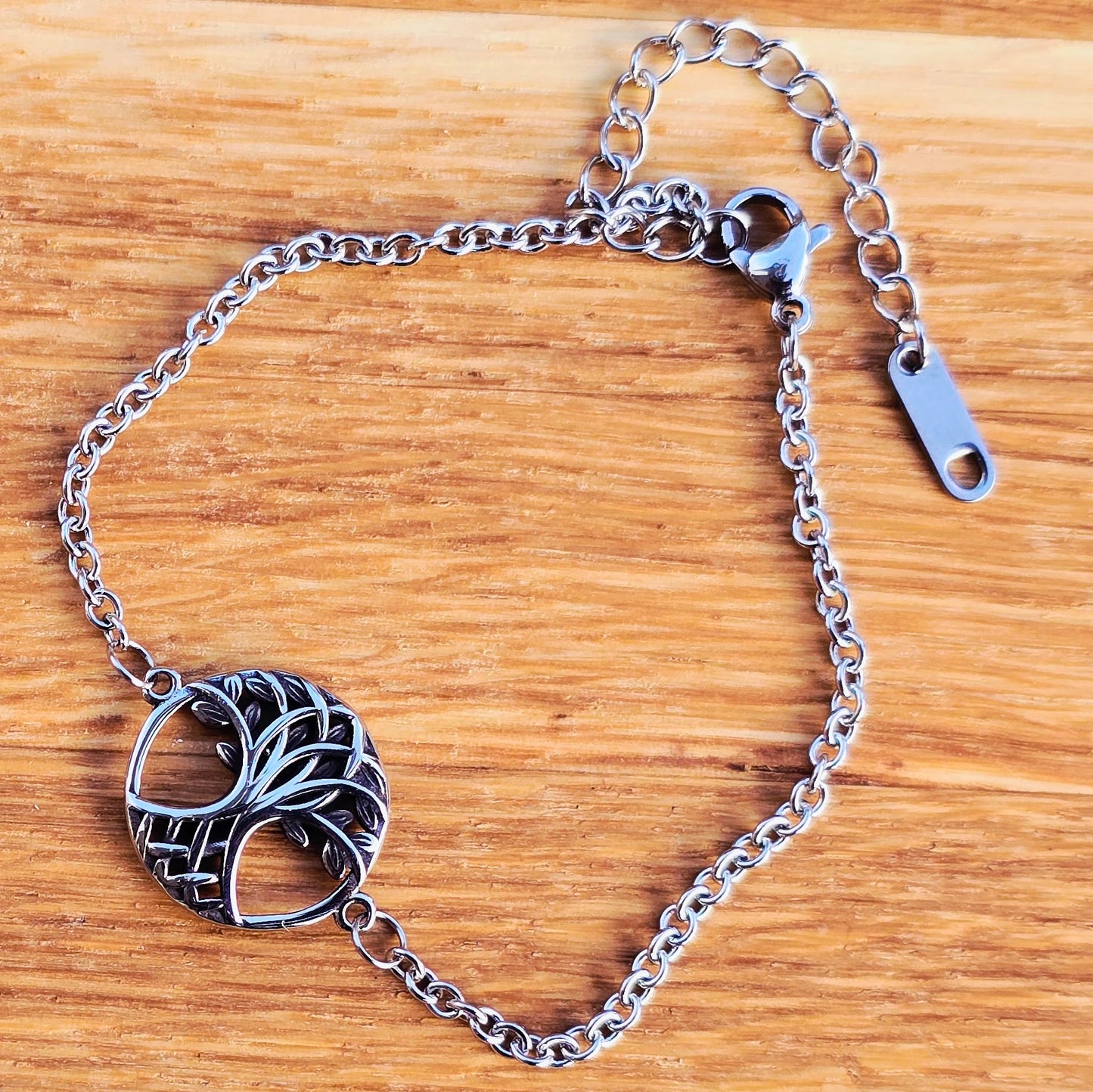 Armband „World Tree Elegance“ für Damen