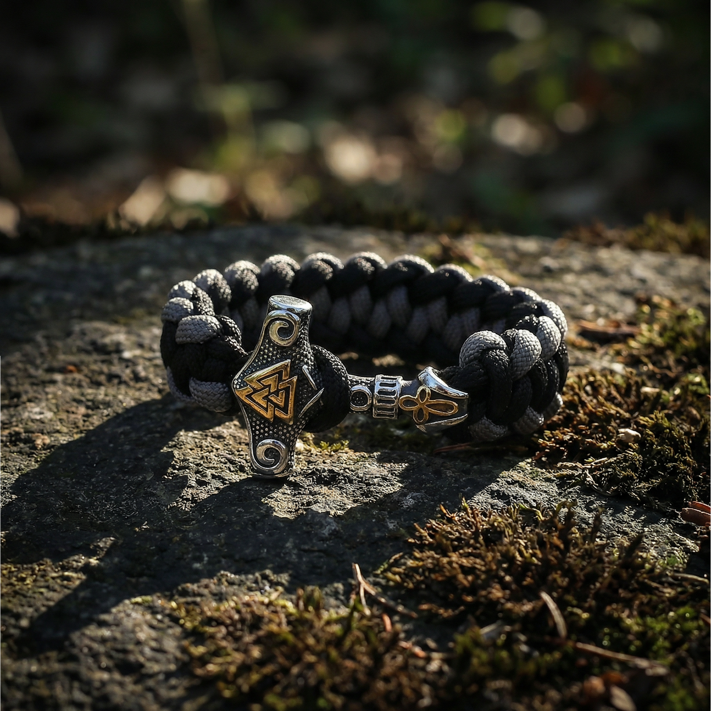 Paracord Armband Mjölner-Valknut - Grå Utgåva