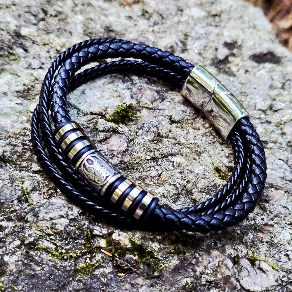 Leder Armband "Wolfsklaue-tripple"