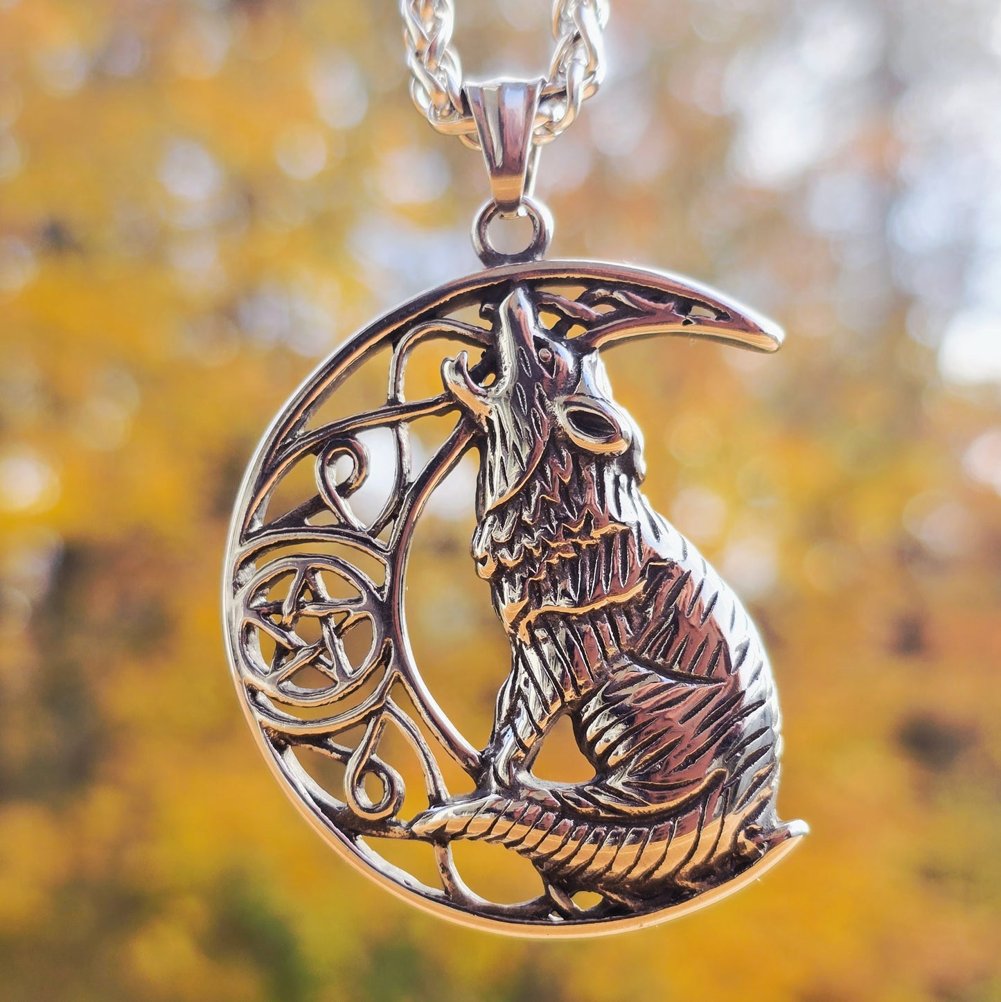 Wolfshalskette „Heulen zum Mond“ XL