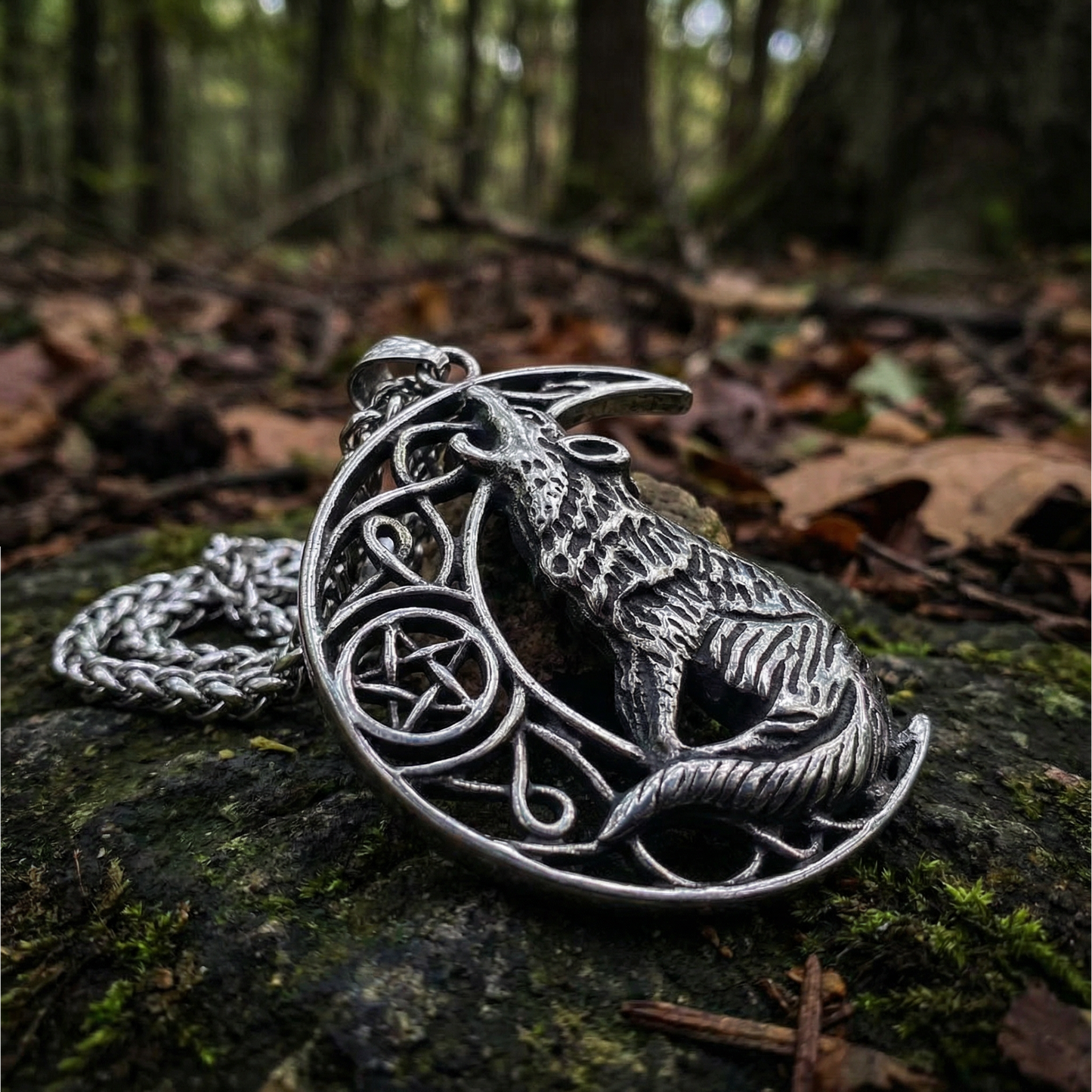 Wolfshalskette „Heulen zum Mond“ XL