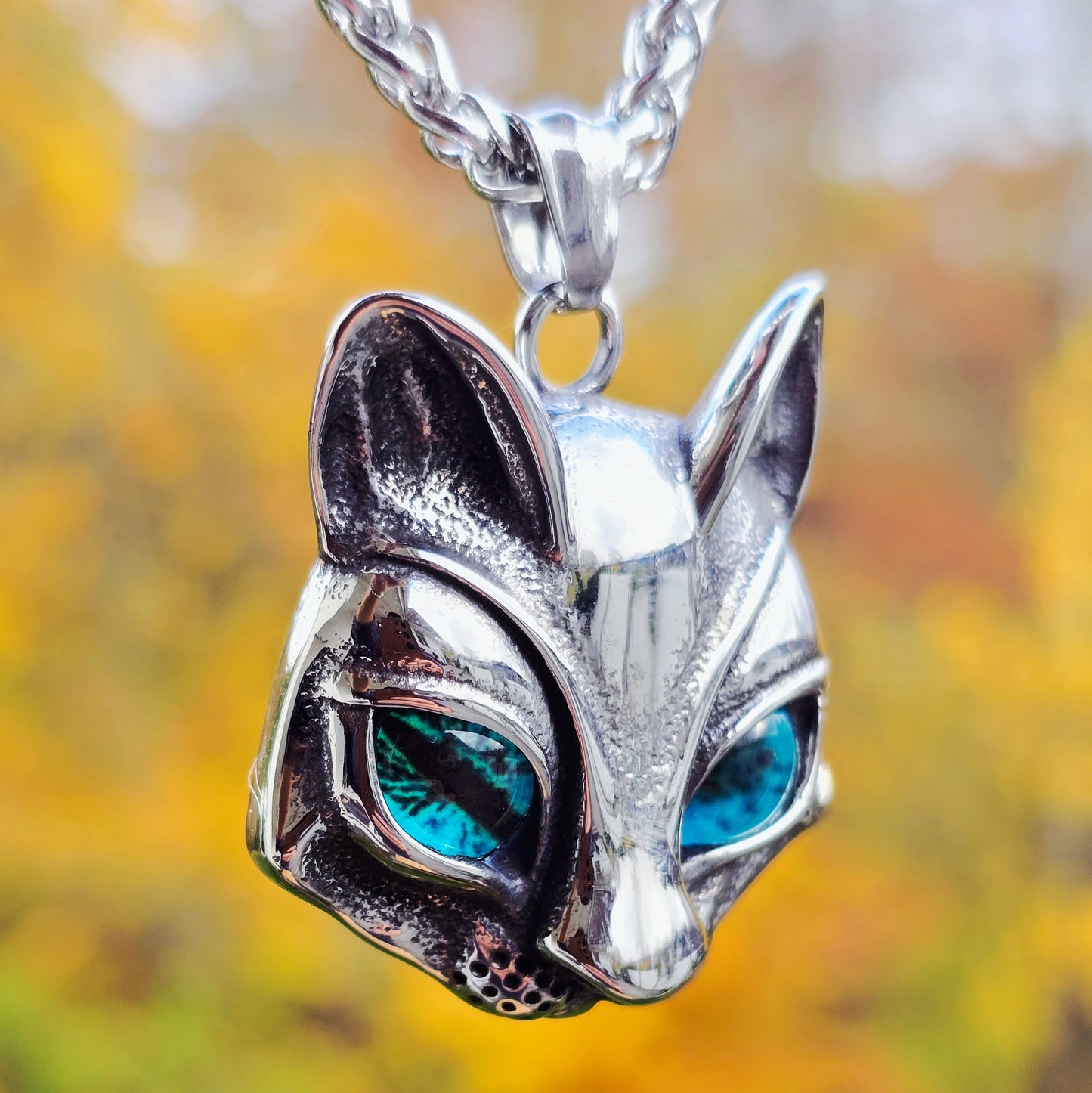 Necklace Trjegul - Freyja’s Mysterious cat