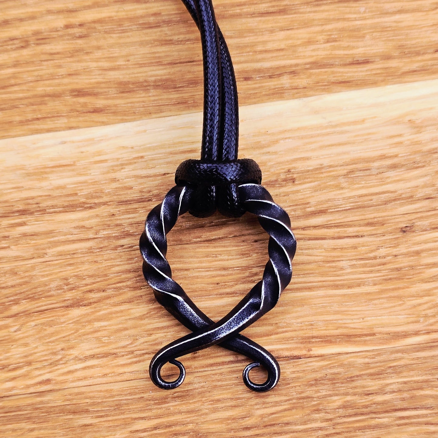 Halsband Norse Trollkors Amulet