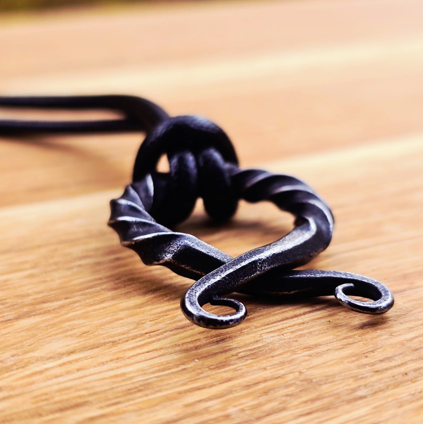 Halsband Norse Trollkors Amulet