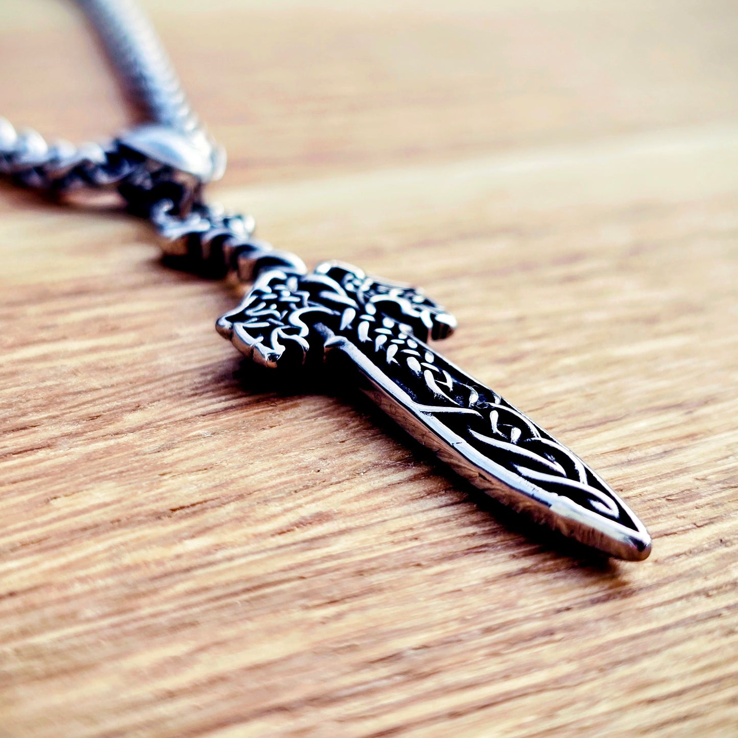Necklace Dagger of Fate